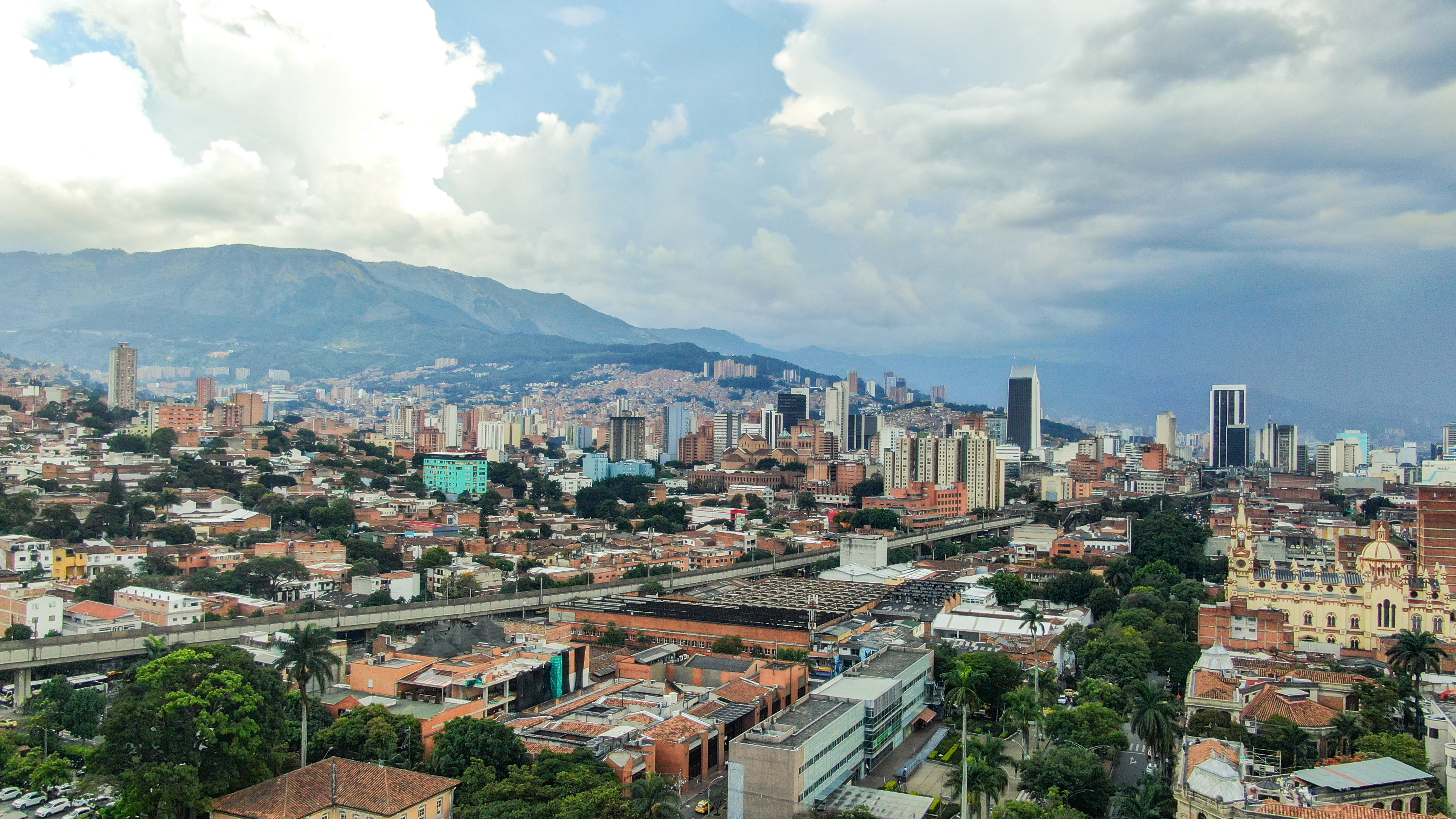 Medellín joins the vanguard of GovTech*, building a more accessible and efficient city with Ciudadano 360