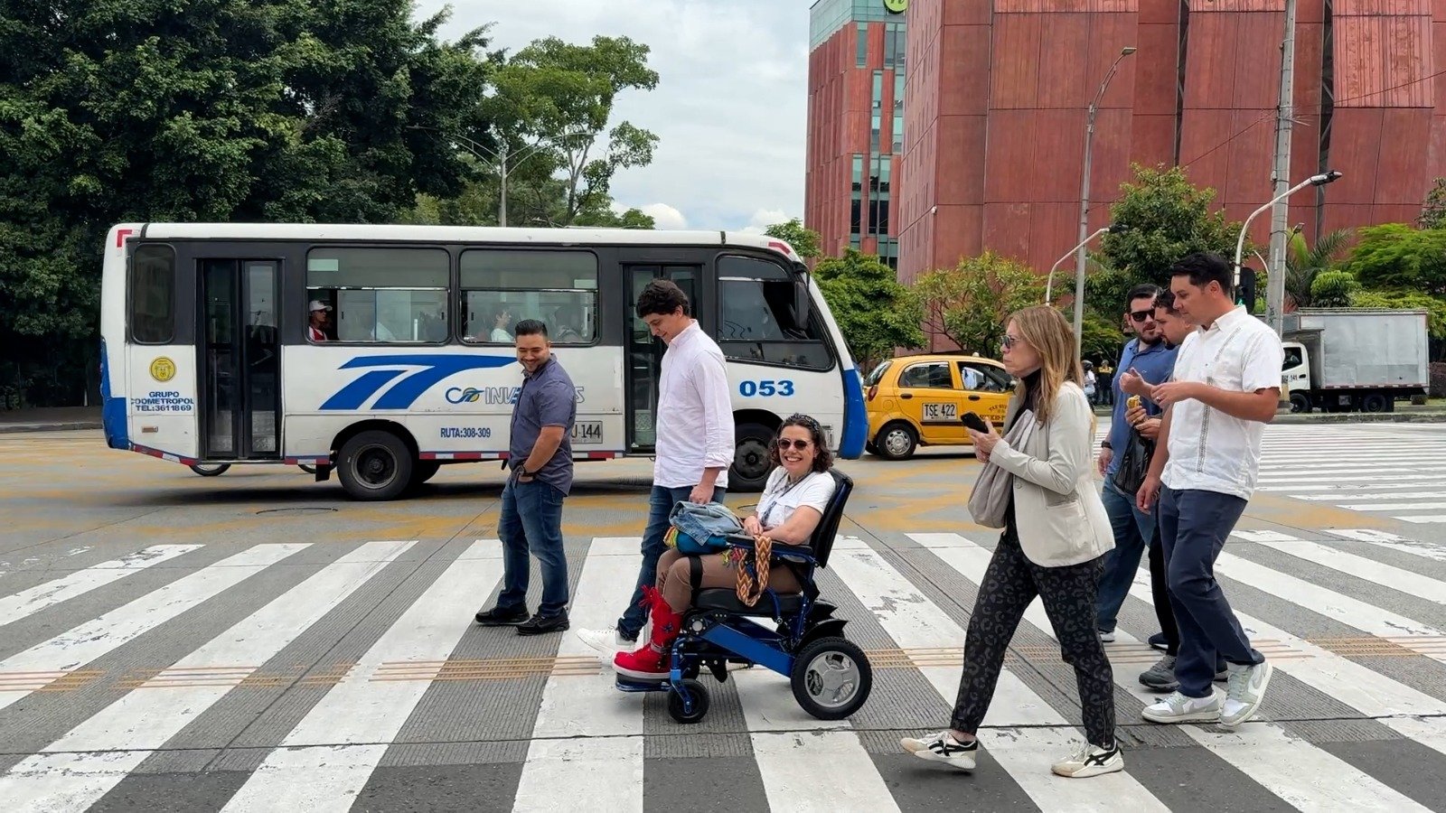 Ruta N y Toyota Mobility Foundation abren llamado para desarrollar soluciones que mejorarán la movilidad inclusiva en Medellín